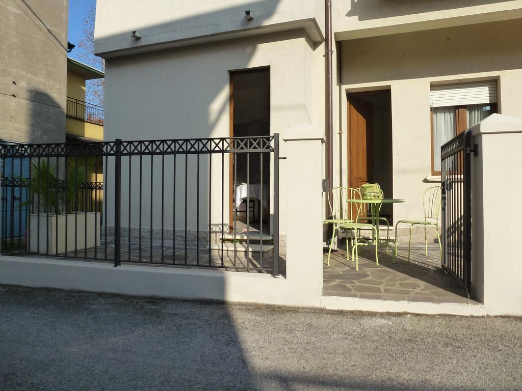 Appartamenti Villa Tonni กาบิชเชมาเร ห้อง รูปภาพ